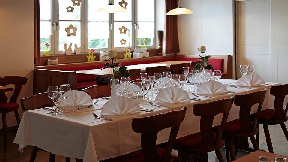 Hofmark Brauereigasthof Hotel Lenting Buitenkant foto