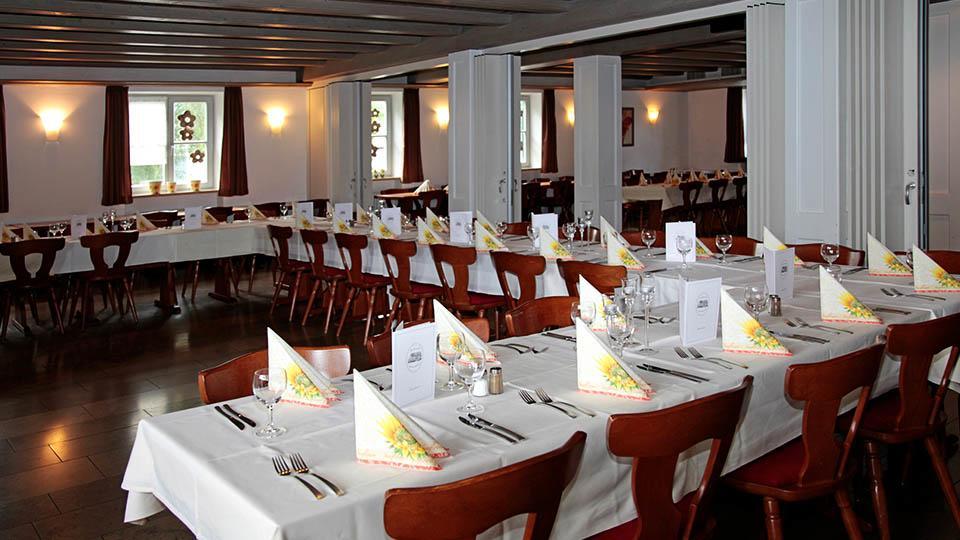 Hofmark Brauereigasthof Hotel Lenting Buitenkant foto